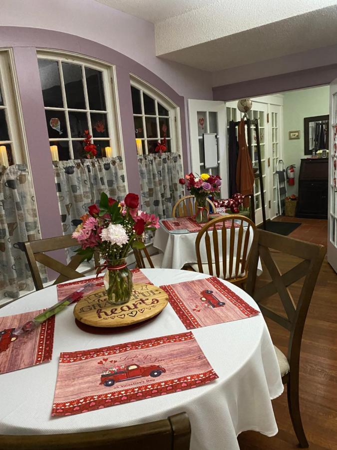 דייטונה ביץ' Ms. Maggie'S South Country Inn מראה חיצוני תמונה