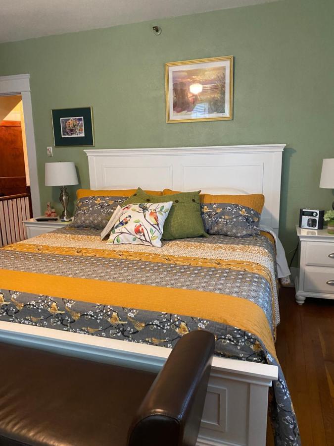 דייטונה ביץ' Ms. Maggie'S South Country Inn מראה חיצוני תמונה